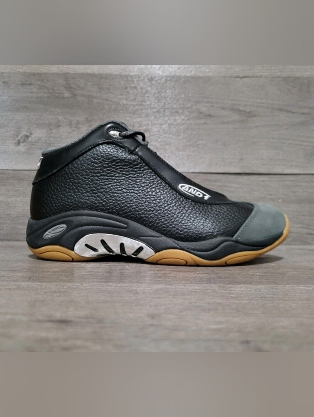 And 1 tai chi lx Mens Size 7.5 Black Gray Basketball Shoes And1
